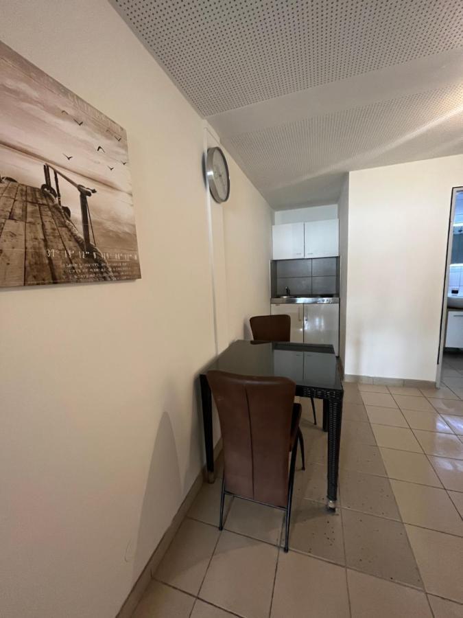 Santa Lucia Apartments ボーデンスドルフ エクステリア 写真